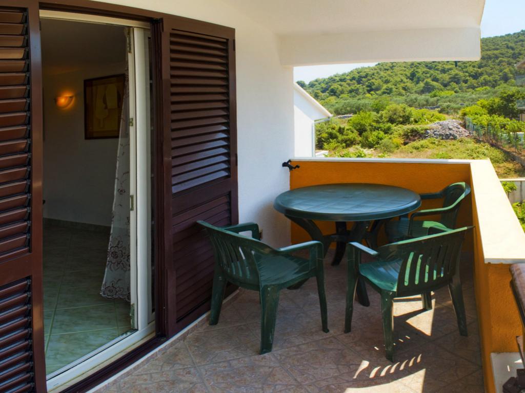 Apartments Villa Annika Slatine Rom bilde